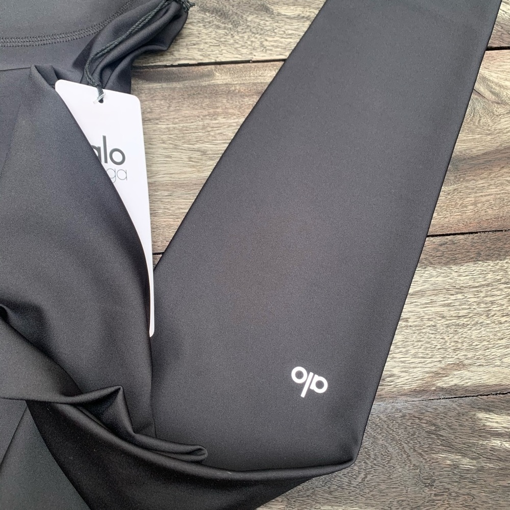 NEW ALO Yoga Black High-Waist Airlift Leggings - Picture 6 of 6